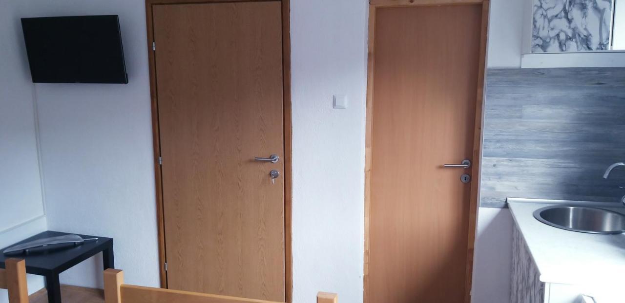 Studio Apartman Sajra Кулен Вакуф Экстерьер фото